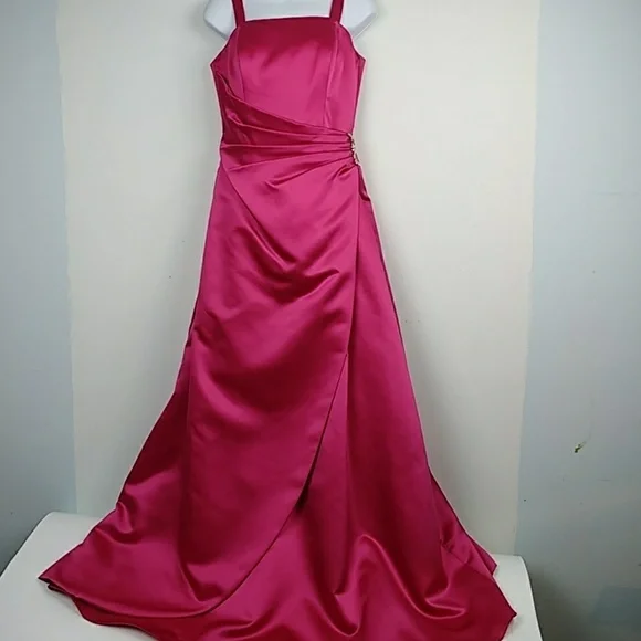 David's Bridal | Dresses | Davids Bridal Dark Pink Formal Long Dress |  Poshmark